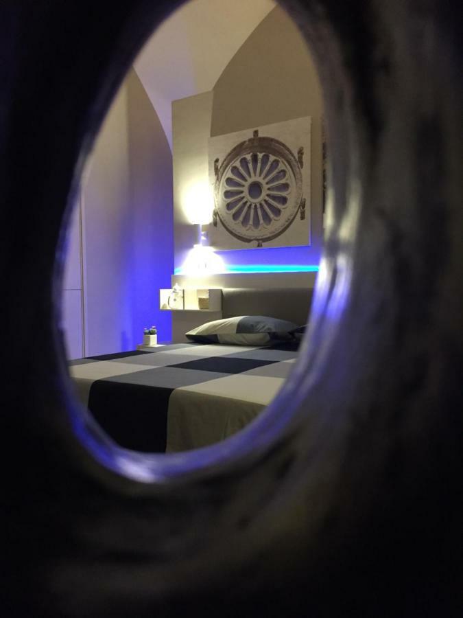 Oroverde Camere & Suite Nel Cuore Di Trani Luaran gambar